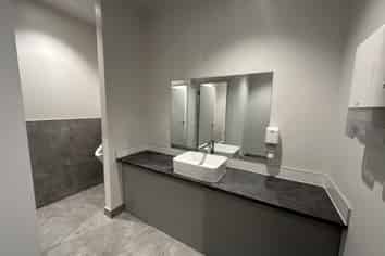 Stylish Central Office w Parking & Flexible Layout