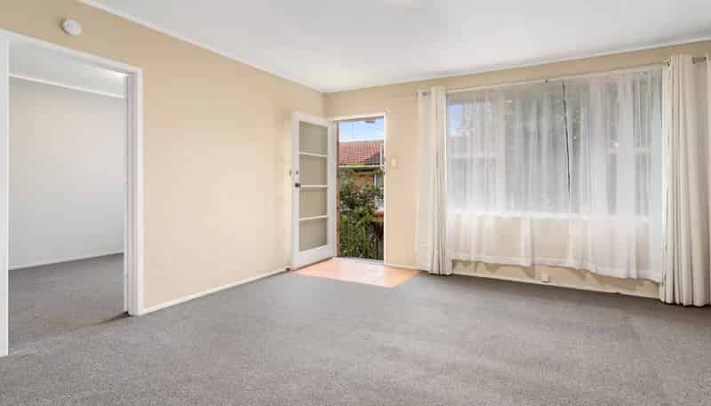 1/135 Titirangi Road, New Lynn