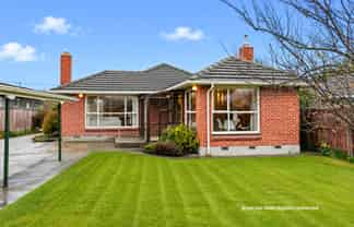 24 Derwent Street, Bryndwr