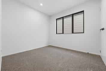 636 Tarapuka Road, Westgate