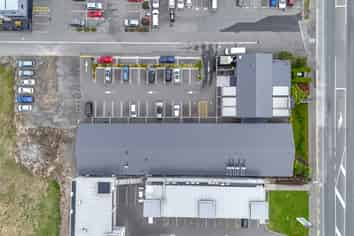 Prominent Multi-Unit Commercial Hub 
