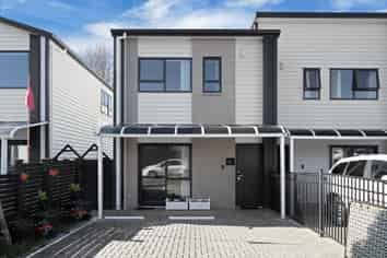 9 Whakaruru Lane, Karaka