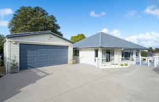 8A Gloria Avenue, Te Atatu Peninsula