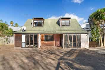 20A Onepoto Road, Hauraki