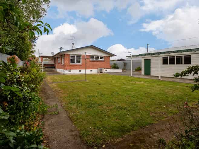 108 Cleghorn Street, Redwoodtown