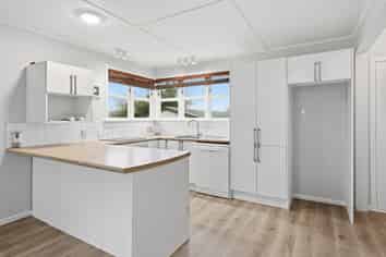 56 Fairview Road, Western Heights