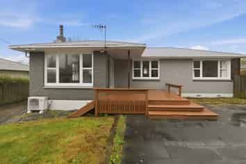 56 Fairview Road, Western Heights