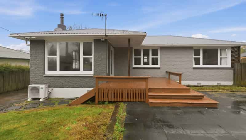 56 Fairview Road, Western Heights