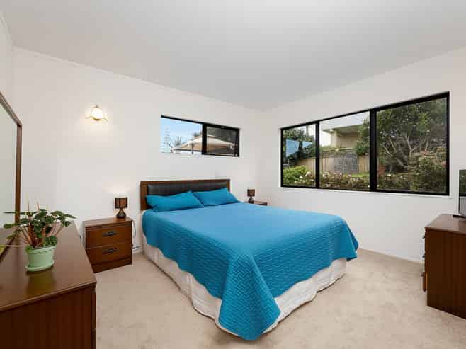 112 West Harbour Drive, West Harbour
