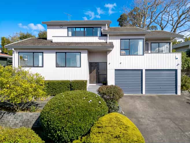 112 West Harbour Drive, West Harbour