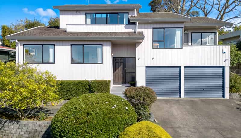 112 West Harbour Drive, West Harbour
