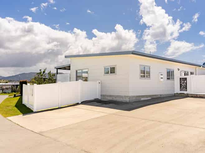 5 Northcoast Place, Mangawhai Heads