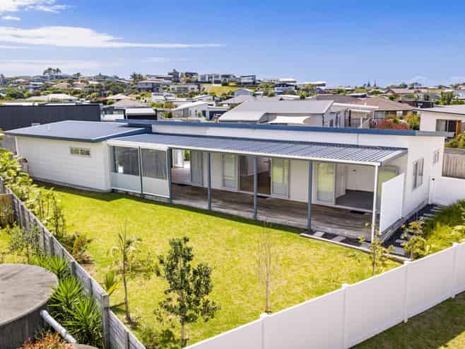 5 Northcoast Place, Mangawhai Heads