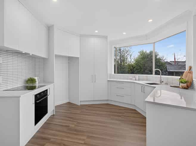 28 Burwood Road, Burwood