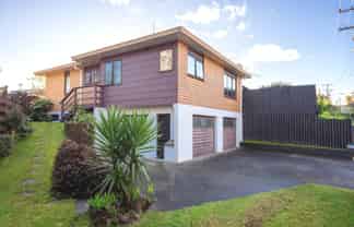166 Otumoetai Road, Brookfield