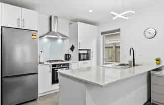 7 Kapowai Boulevard, Takanini