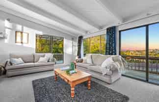 504 Beach Road, Murrays Bay