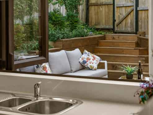 504 Beach Road, Murrays Bay