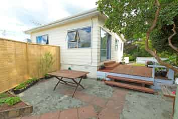 30 Penton Road, Stanmore Bay