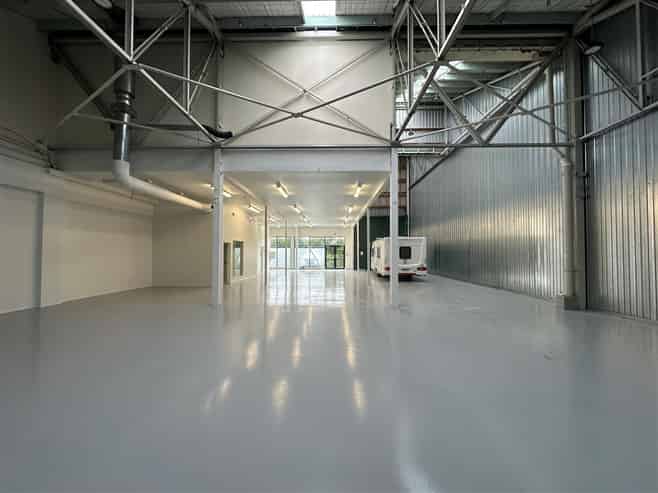 Prime Mt Wellington Warehouse with Excellent Access