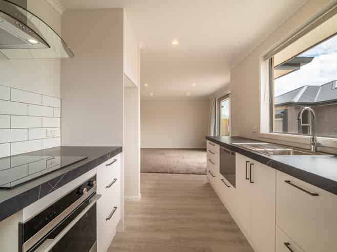 e/98 Factory Road, Mosgiel