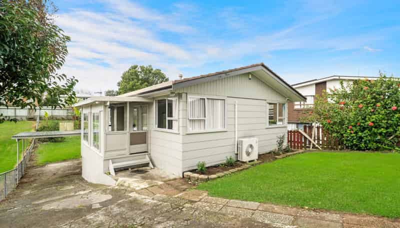 16A Mclean Avenue, Papatoetoe