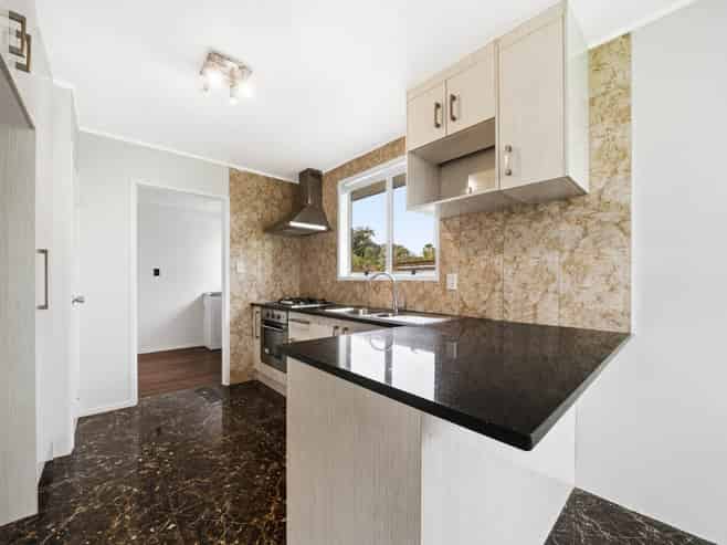 16A Mclean Avenue, Papatoetoe