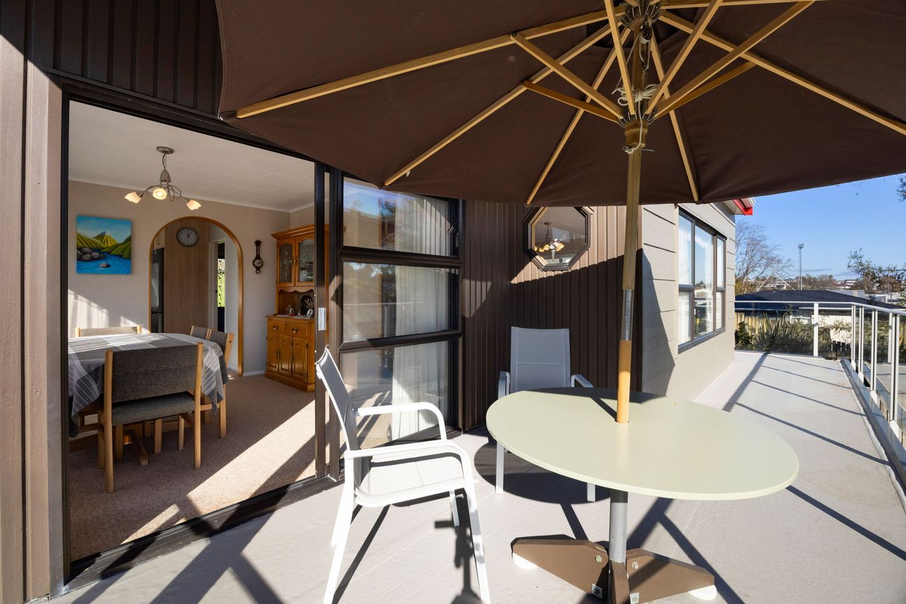 Elevated Living, Unrivalled Views - Ansicht 4