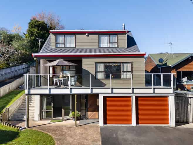 17 Huia Avenue, Forest Lake