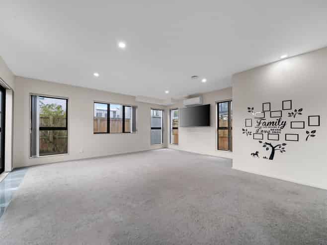 151D Russell Road, Manurewa