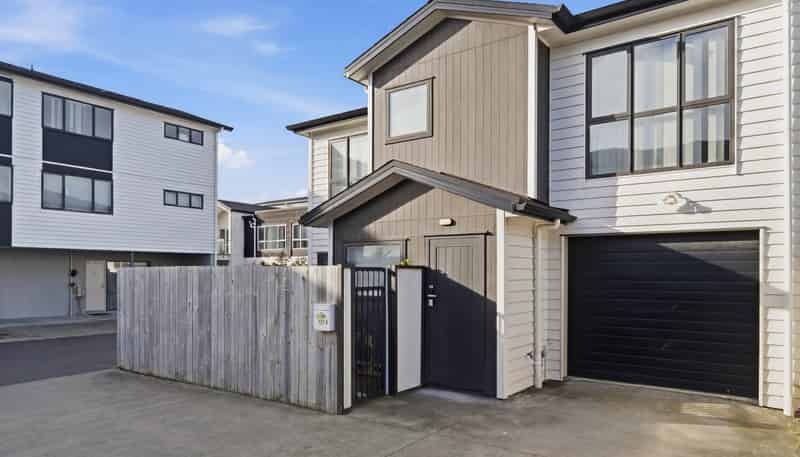 151D Russell Road, Manurewa