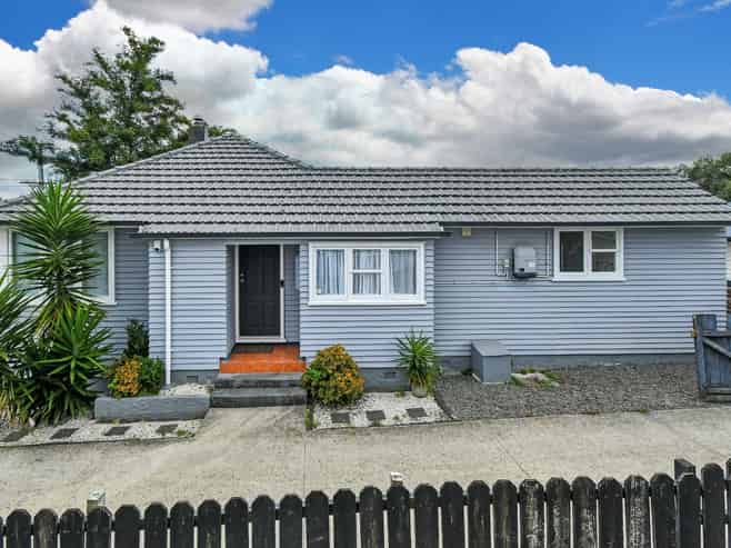 111 Porchester Road, Papakura