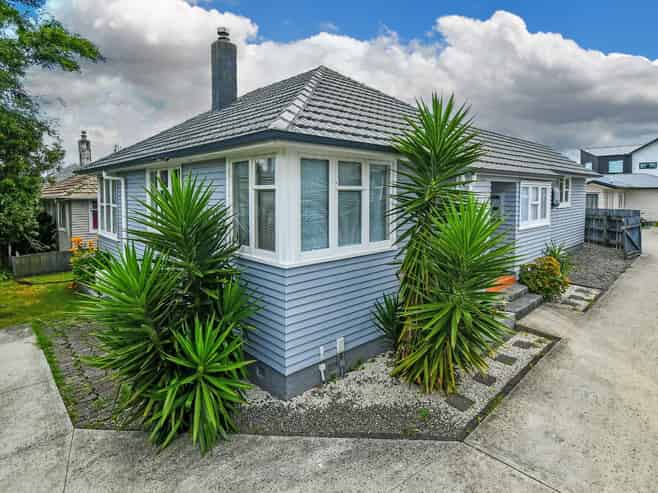 111 Porchester Road, Papakura