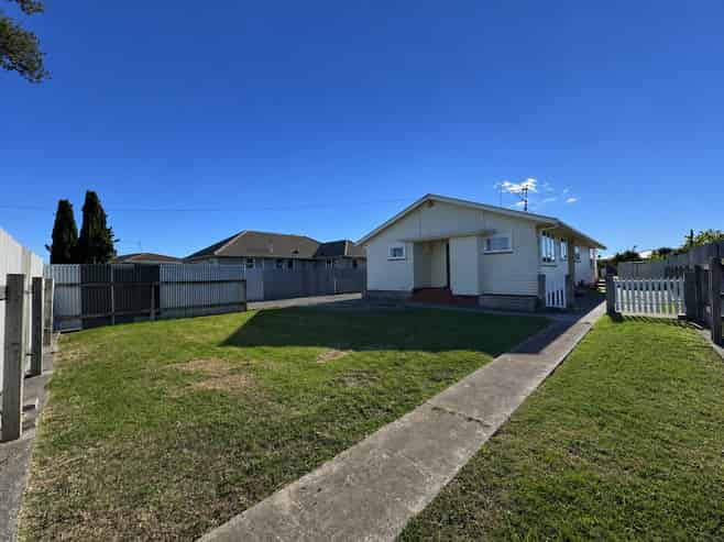 21 Cranby Crescent, Onekawa