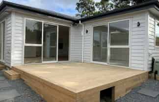 28A Holmes Drive South, Massey