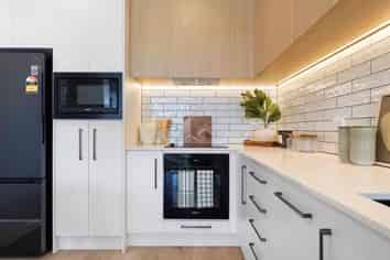 C201/6-8 Alamein Terrace, Mount Albert