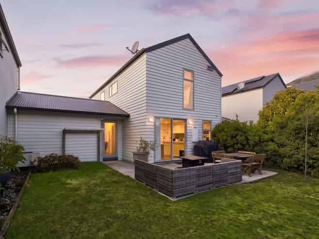 4 Onslow Road, Lake Hayes Estate