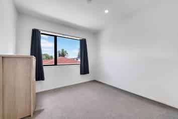 18b Addington Avenue, Manurewa