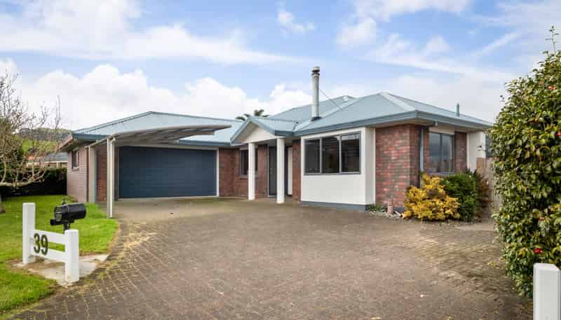 39 Thames Road, Paeroa