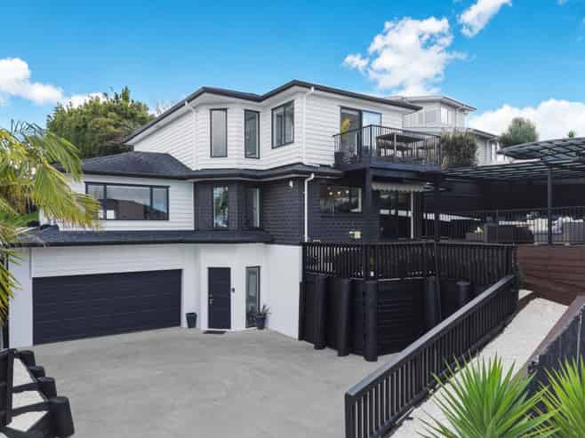 14 San Casello Rise, Henderson