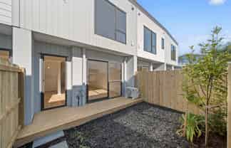 10D Clendon Place, Manurewa