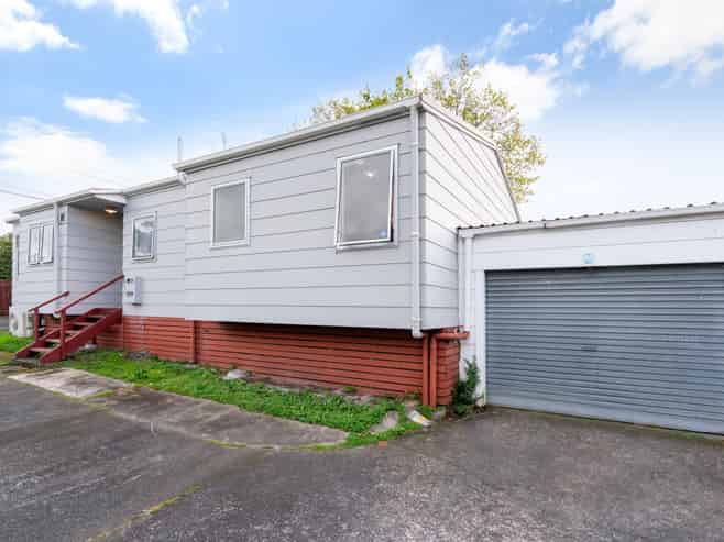 1/255 Swanson Road, Henderson