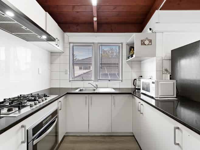 1/255 Swanson Road, Henderson