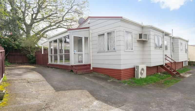 1/255 Swanson Road, Henderson