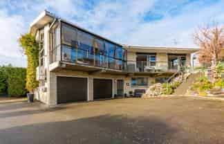 12 Benmore Street, Glenwood