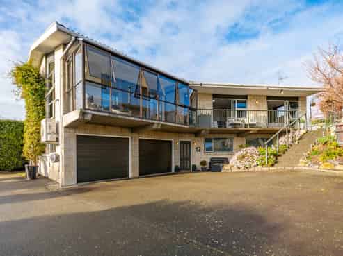 12 Benmore Street, Glenwood