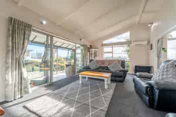 12 Benmore Street, Glenwood