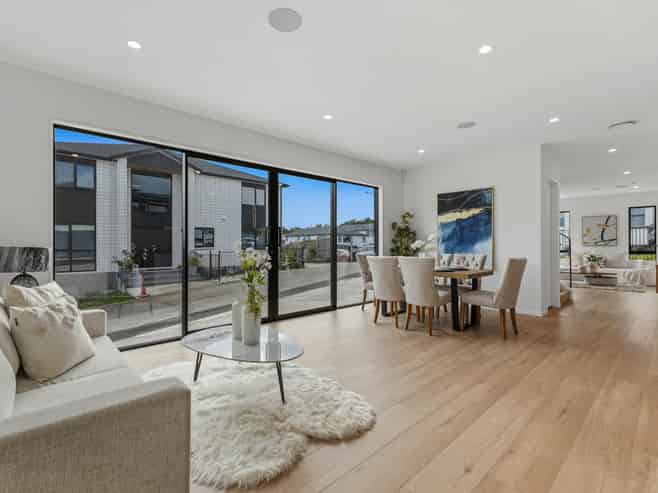 2A Matatahi Road, Flat Bush