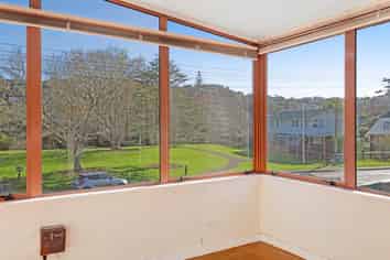 16 Arkles Strand, Arkles Bay