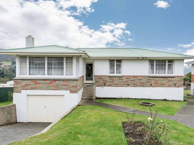 30 Caldwell Street, Brockville